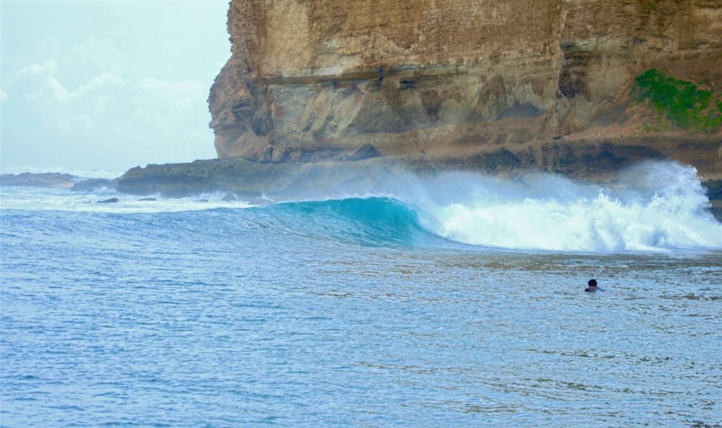 wave